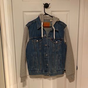 Levi's mens Hooded Trucker Jacket
